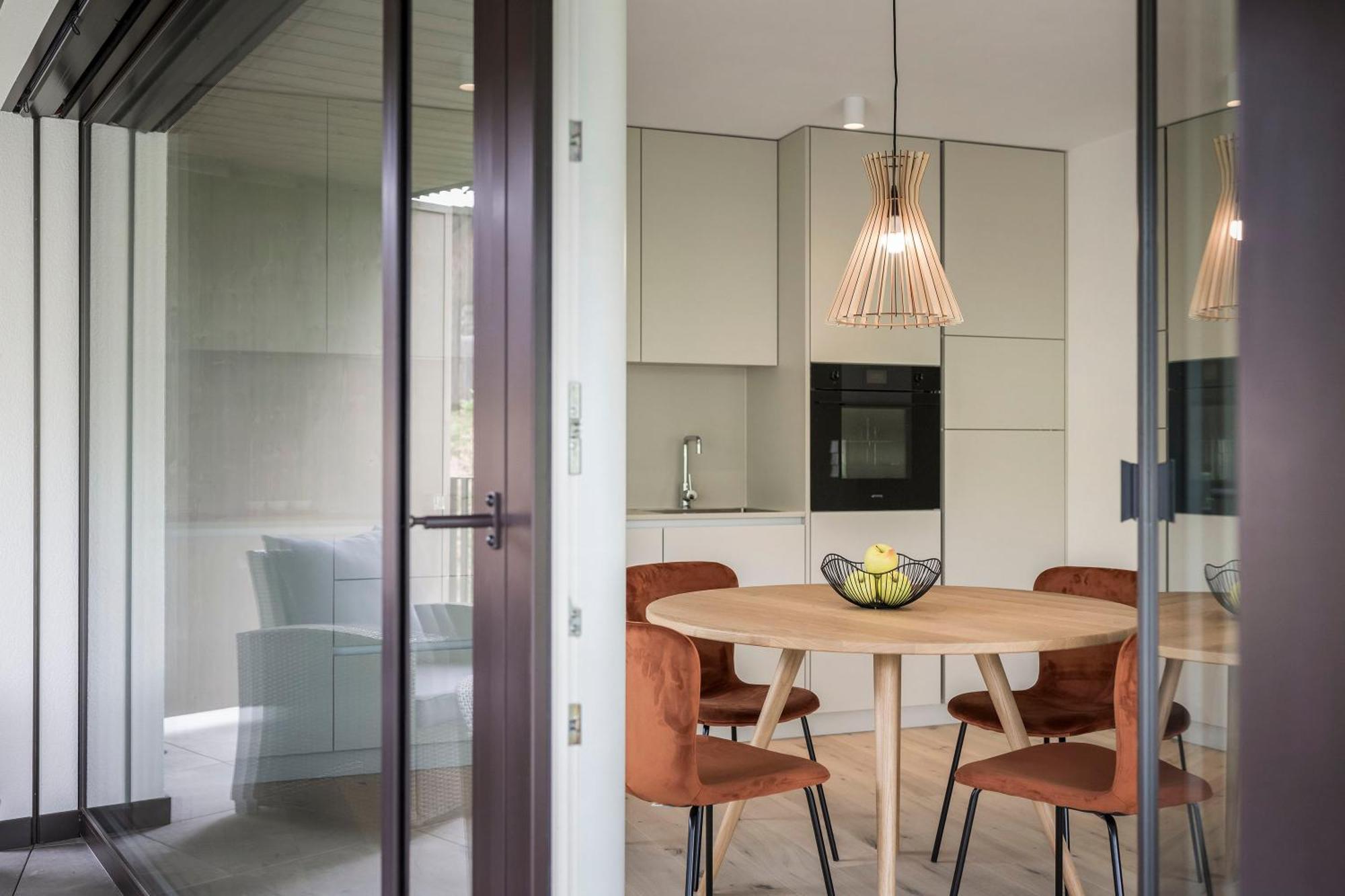 Astor Apartments Olang ภายนอก รูปภาพ